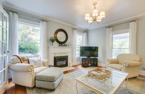 Bynum House | 265 m² House ∙ 3 bedrooms ∙ 6 guests