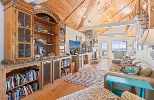 Holden Beach House | 266 m² House ∙ 6 bedrooms ∙ 12 guests