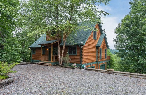 Fairview Cabin | 269 m² Cabin ∙ 3 bedrooms ∙ 6 guests