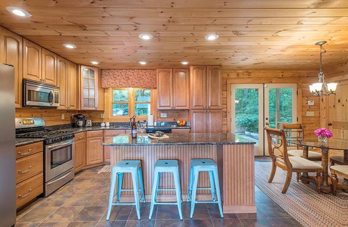 Fairview Cabin | 269 m² Cabin ∙ 3 bedrooms ∙ 6 guests