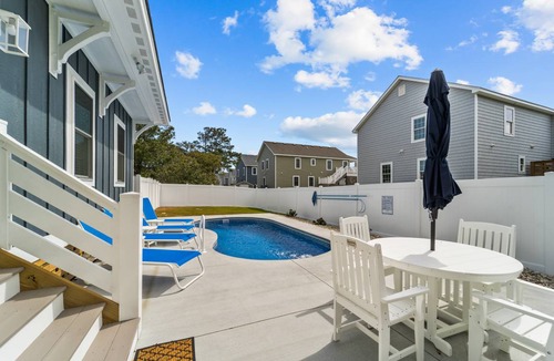 Colington House | 279 m² House ∙ 4 bedrooms ∙ 8 guests