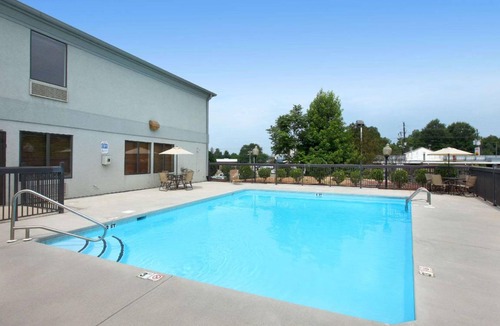 Louisburg Hotel | 28 m² Hotel ∙ 127 guests