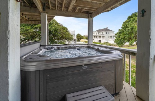 Whale Head Hill House | 288 m² House ∙ 5 bedrooms ∙ 12 guests