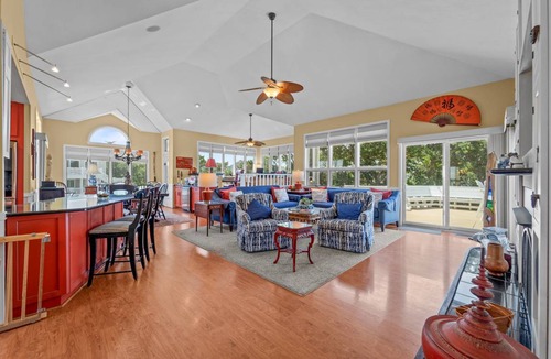 Whale Head Hill House | 288 m² House ∙ 5 bedrooms ∙ 12 guests