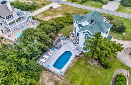 Whalehead Beach House | 289 m² House ∙ 5 bedrooms ∙ 10 guests