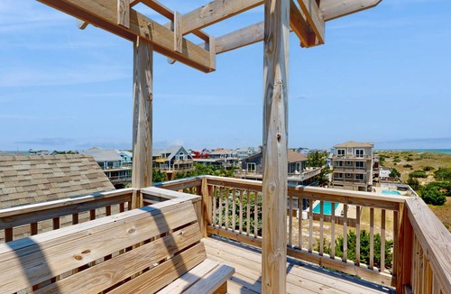 Waves House | 295 m² House ∙ 5 bedrooms ∙ 10 guests