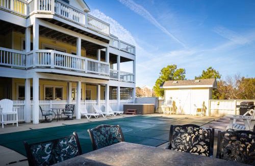 Corolla Village House | 2min Walk to Beach Pool Spa Game Room Big Yard