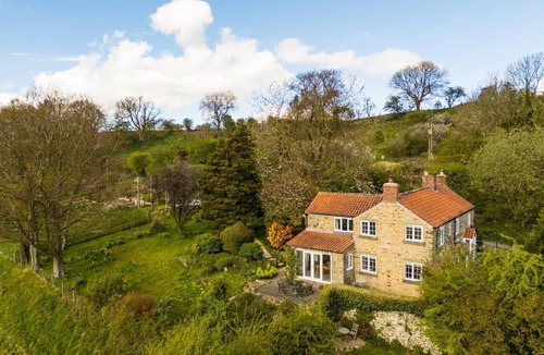Scawton Cottage | 3 Bed in Ampleforth (oc-m34673)
