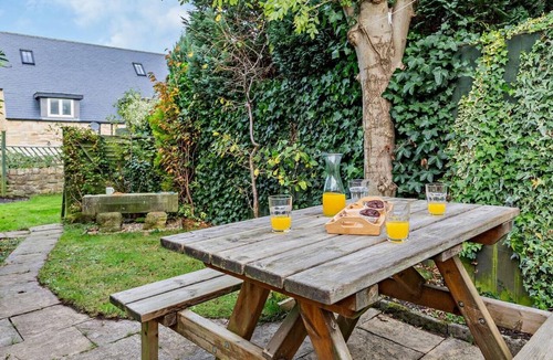 Backworth Cottage | 3 Bed in Backworth (oc-cn013)