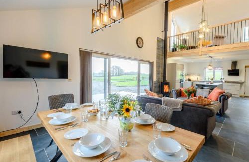 Holsworthy Cabin | 3 Bed in Beaworthy oc-80601