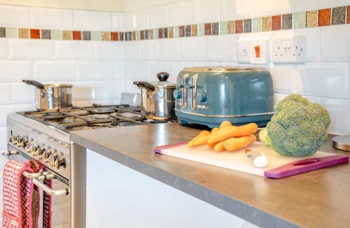 Brecon Cottage | 3 Bed in Cantref (oc-w32630)