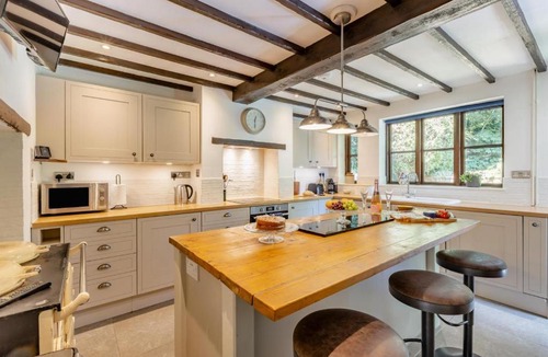 Wadeford House | 3 Bed in Combe St. Nicholas oc-s45333