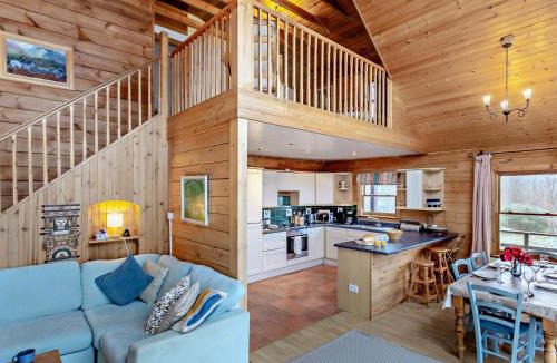 Torlundy Cabin | 3 Bed in Fort William oc-95783