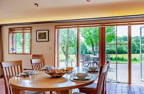 Frant Cottage | 3 Bed in Frant (oc-bt098)