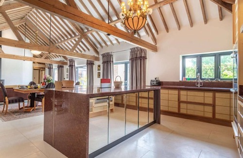 Hopton Cottage | 3 Bed in Lowestoft (oc-82802)