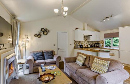 Graddon Cross Cabin | 3 Bed in Okehampton oc-06199