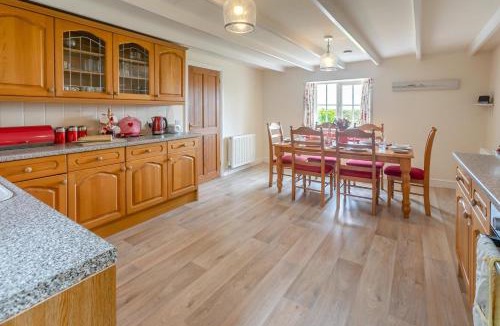 The Lizard House | 3 Bed in The Lizard oc-treno