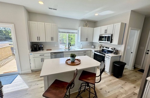 High Point House | 3 Bedroom 2.5 Bath house. Brand new and off of Main Street.