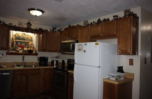 Qualla Cabin | 3-bedroom 3-bath cabin just 6 minutes drive to Harrahs Cherokee Casino