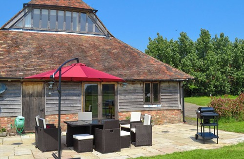 Abbess Roding Cottage | 3 bedroom accommodation in Smarden, near Ashford