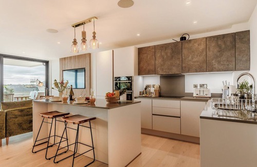 Carlyon Bay Cottage | 3 bedroom accommodation in Chi An Mor
