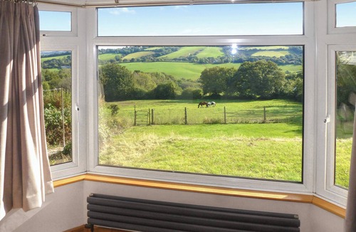 Newton Saint Cyres Cottage | 3 bedroom accommodation in Whitestone
