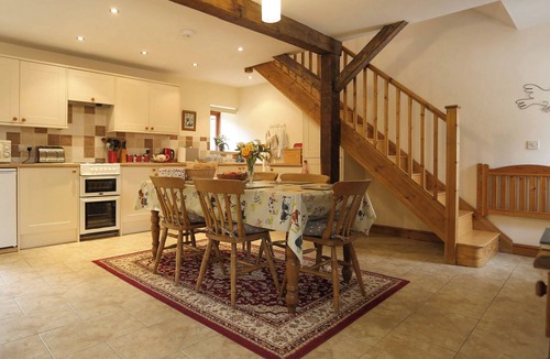 Alstonfield Cottage | 3 bedroom accommodation in Cold Eaton, Alsop-en-le-Dale