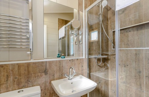Newton Grange Cabin | 3 bedroom accommodation in Ashbourne