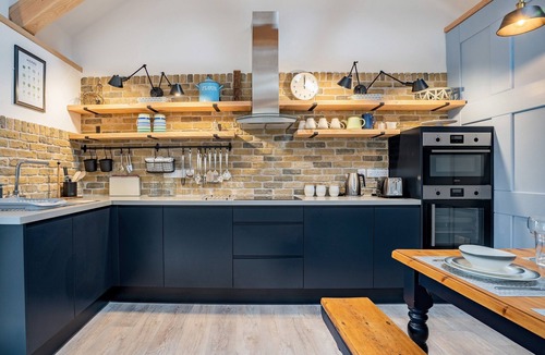Whitland Cottage | 3 bedroom accommodation in Llanboidy