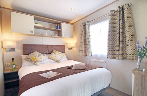 Ringwood House | 3 bedroom accommodation in St. Leonards, Ringwood