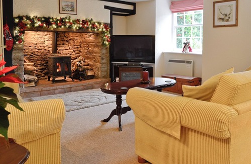 Winsford Cottage | 3 bedroom accommodation in Winsford, near Dulverton