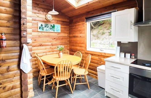 Benmore Cottage | 3 bedroom accommodation in Dunoon