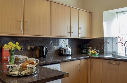 Kelty Cottage | 3 bedroom accommodation in Kelty, near Dunfermline