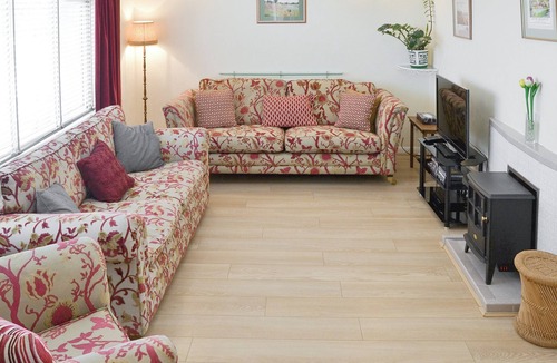 Bacton Cottage | 3 bedroom accommodation in Bacton, near Happisburgh