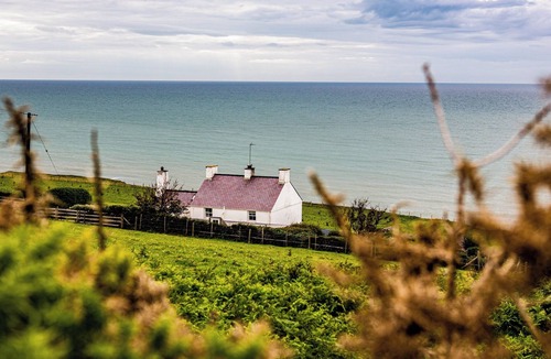 Trefor Cottage | 3 bedroom accommodation in Trefor