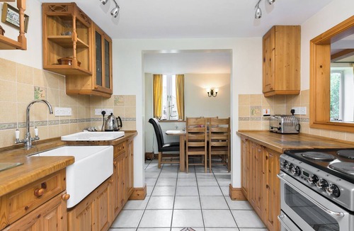 Wareham Cottage | 3 bedroom accommodation in Wareham