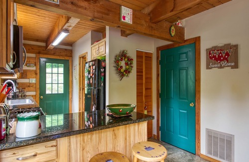 Maple Springs House | 3 Bedroom Historic Cabin with Elegant Views, Pond, Hot Tub & Paved Access