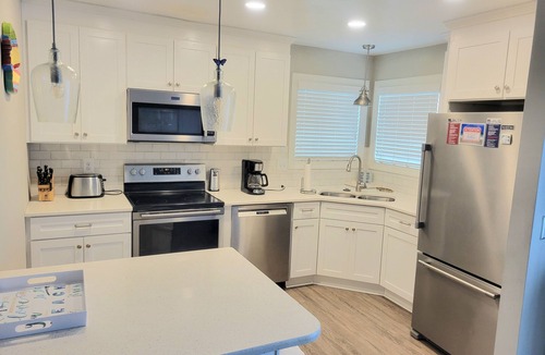 Ash House | 3-bedroom vacation home steps to North Myrtle Beach Beaches