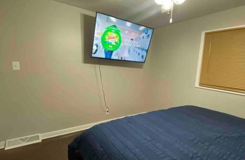 Winston - Salem House | 3 bedrooms close to downtown, Hospital & college