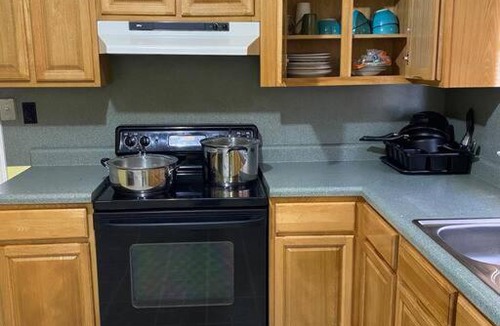 Winston - Salem House | 3 bedrooms close to hospital, downtown & College