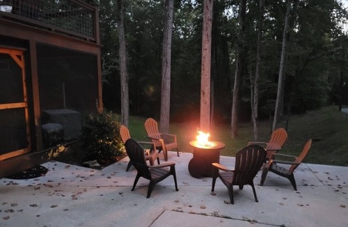Unaka Cabin | 3 LITTLE BEARS DEN AT BEAR PAWnGREAT FAMILY VACATION HOME. EVERYTHING YOU NEED
