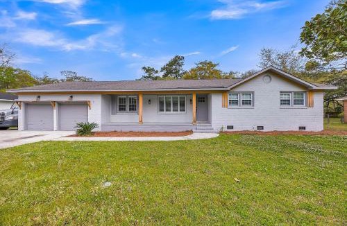 Charleston House | 3 Mi to Beach, Waterfront Charleston Home w/Patio