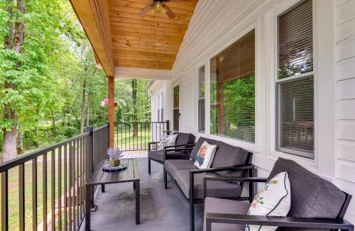 Forest City House | 3 Mi to Dtwn and Holiday Events! Forest City Retreat