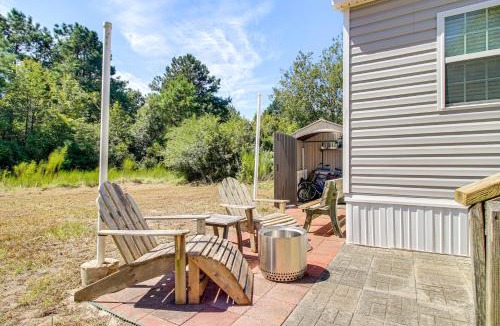 Hampstead House | 3 Mi to ICW Coastal Carolina Home with Pool Access