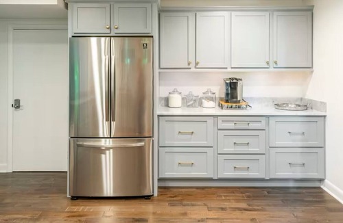 Winston - Salem House | 3 miles from Wake Forest University House/Winston-Salem-sleeps 12