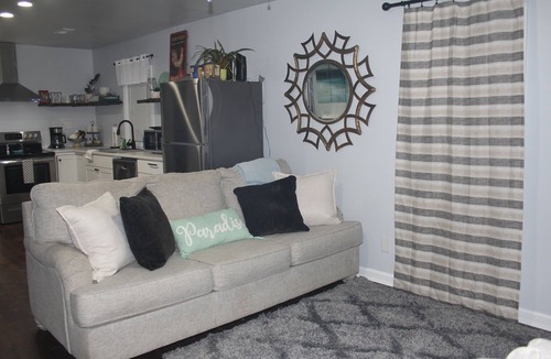 Guntersville House | 3 Minutes from local boat ramp, GREAT for fishermen or buisness