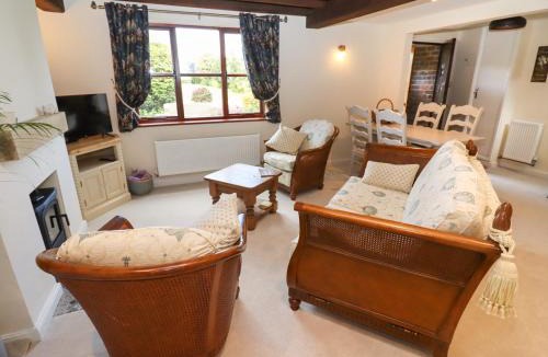 Pershore House | 3 Mount Pleasant