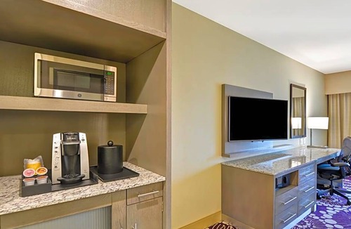 Crabtree Hotel | 3-Star Hotel ∙ Hilton Garden Inn Raleigh/Crabtree Valley