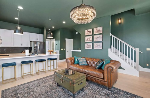 Haynes Area House | 3 Story w/Rooftop + Game Room