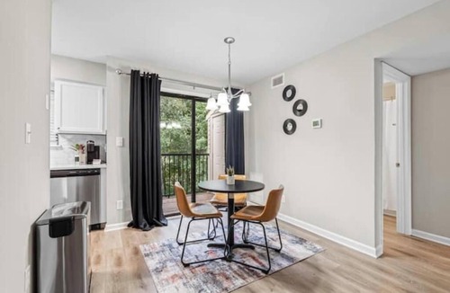 McAlpine House | 30+ Day Stay - South Charlotte Condo